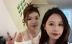 国产精品成人AV在线观看春天